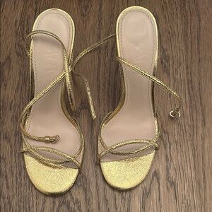 Elegant Gold Women's Sandals